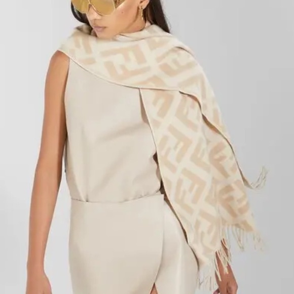 Fendi Accessories - Fendi FF scarf